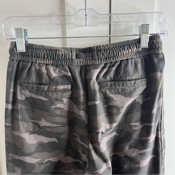 Athleta Camo Farallon‎ Jogger Pants Green Pull On Pockets size 0 - Picture 10 of 14